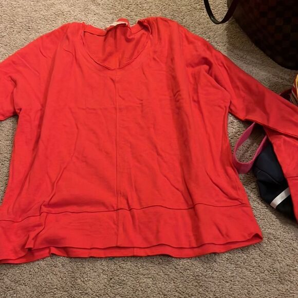 Philosophy small red tee - Picture 4 of 8